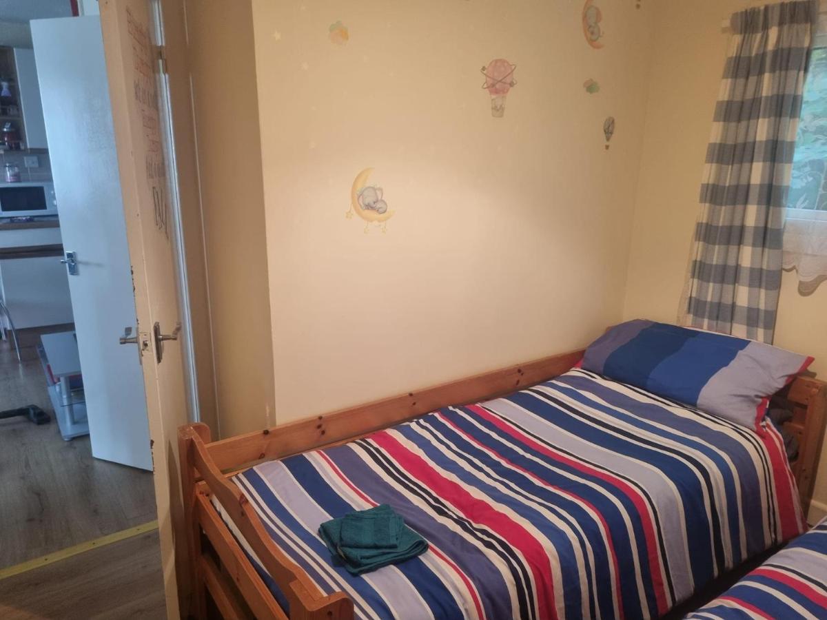 Beautiful 2-Bed Villa In Camelford Exterior foto